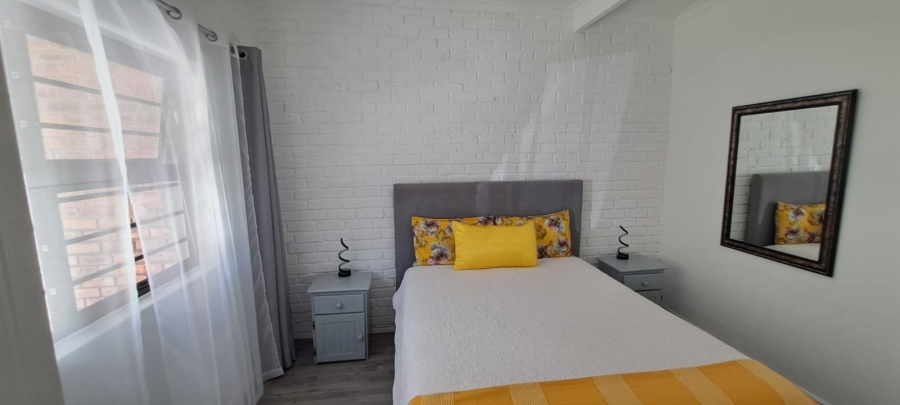 4 Bedroom Property for Sale in Kleinmond Western Cape